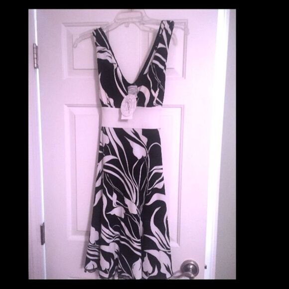 SPEECHLESS White And Black Geometric Floral Empire Waist Front Tie Dress - Picture 6 of 6